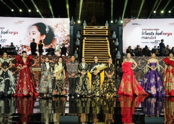 Bank Mandiri Persembahkan Gala Fashion Night Dalam Balutan Kemegahan Candi Prambanan