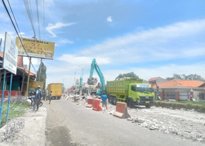 Jalan Lingkar Utara Kota Tegal Mulai Rusak, PPK Jawa Tengah Kejar Perbaikan 