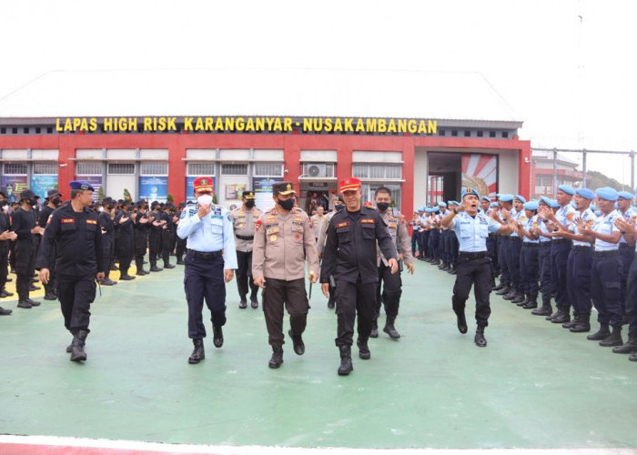 Chek Situasi Wilayah, Kapolda Jateng Kunjungi Lapas Super Maskimum Security di Nusakambangan
