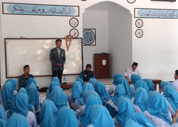 Cegah HIV/AIDS dan Kekerasan Seksual, KNPI Rembang Edukasi Pelajar di Sekolah 