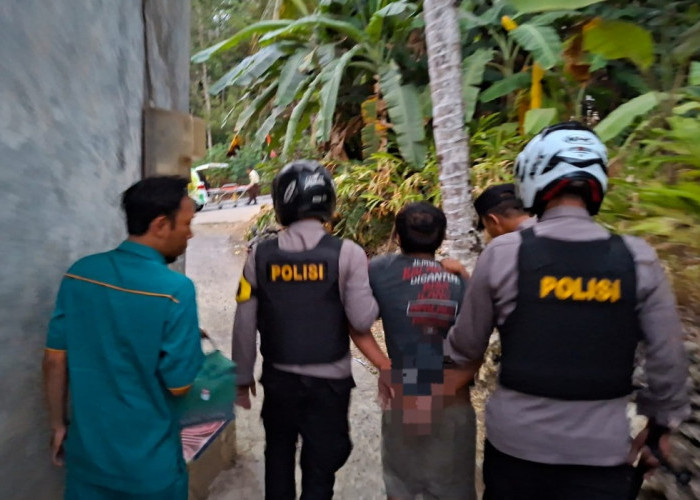 Kerap Mengamuk dan Lempar Batu, Polres Kebumen Evakuasi ODGJ di Buayan 