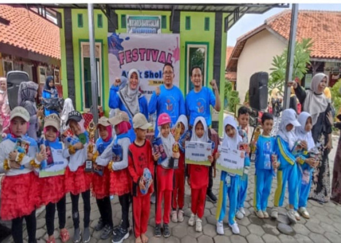SD Negeri Kejambon 10 Kota Tegal Adakan Festival Anak Soleh