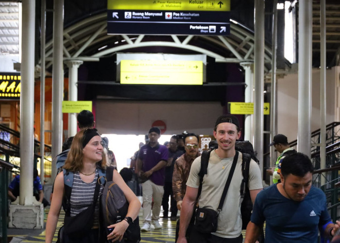 Mobilitas WNA di Sejumlah Stasiun Daop 6 Tinggi, Jadi Gerbang Wisatawan Mancanegara
