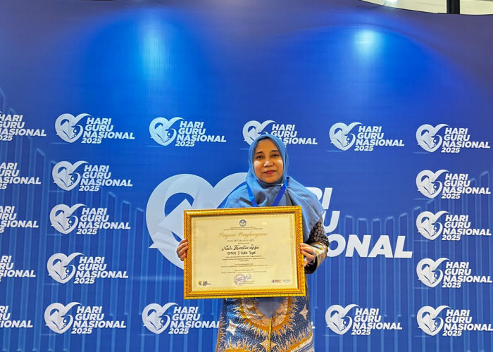 Guru BK SMK Negeri 3 Tegal Raih Juara 1 Apresiasi GTK Tingkat Nasional 2025
