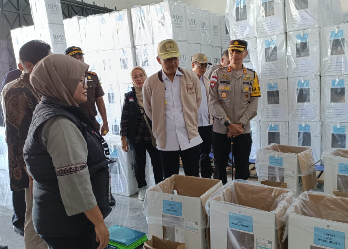 KPU Karanganyar Pastikan Gudang Penyimpanan Logistik Pilkada 2024 Aman dari Bencana