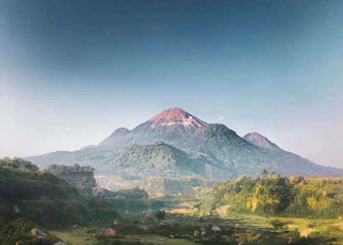 7 Rekomendasi Gunung di Jawa Timur Bagi Pendaki Pemula, Mana Favoritmu?