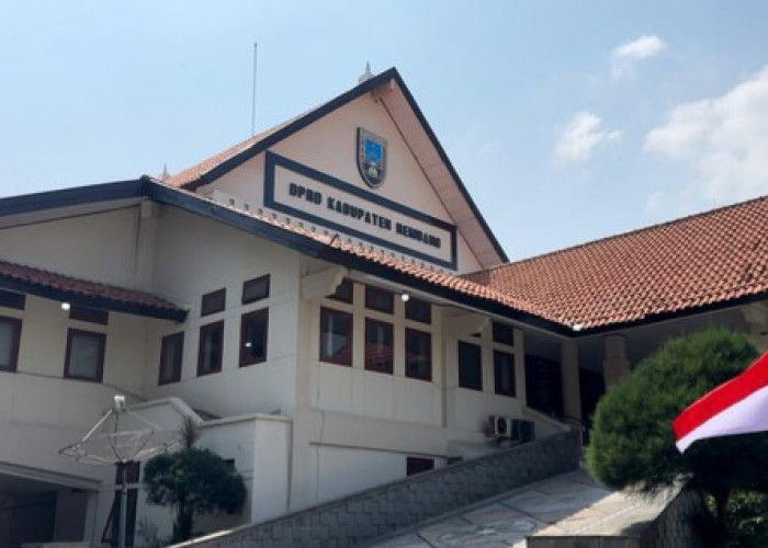 Main Sikat Proyek Sekolah! DPRD Rembang Buru Oknum Parpol dan Ormas Peminta Jatah Free