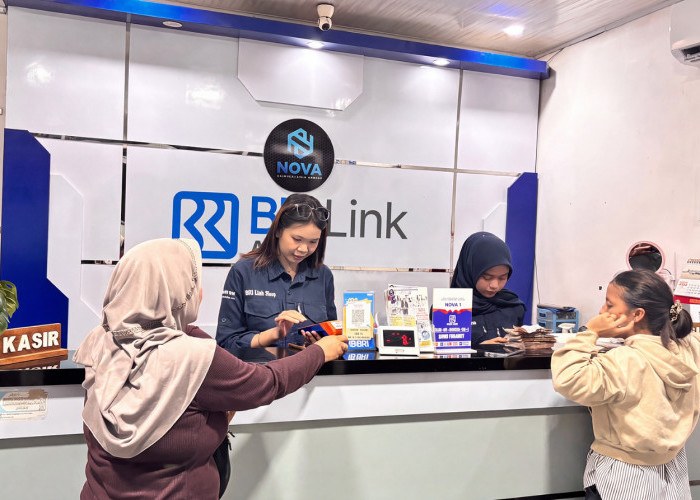 Layani Ratusan Transaksi Setiap Hari, BRILink Agen Nova Yulianti Dekatkan Akses Keuangan di Muara Enim