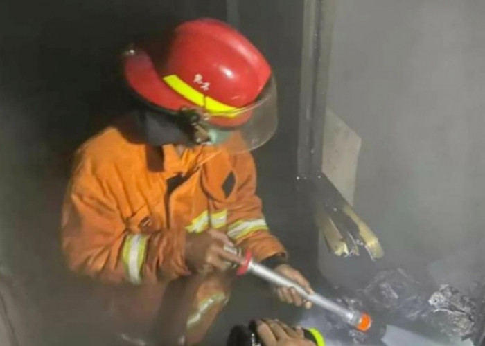 Ruang Farmasi RSUD Ashari Kabupaten Pemalang Terbakar