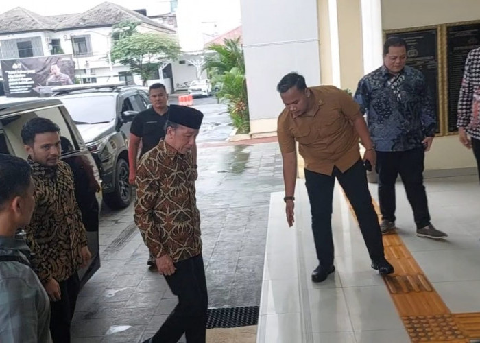 Jokowi Kembali Jalani Pemeriksaan Polda Metro Jaya di Mapolresta Solo