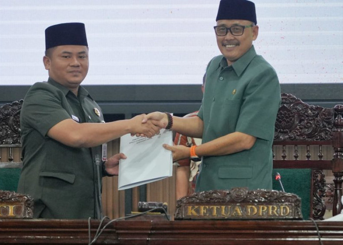 Bupati Tegal Ajukan Dua Raperda Strategis, DPRD Siap Bedah Tuntas