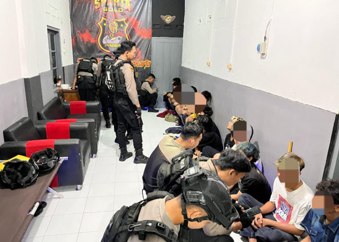 Tertibkan Pesta Miras, Polresta Solo Amankan 16 Pemuda di Sangkrah