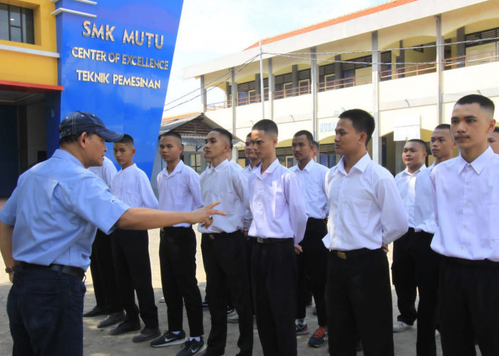23 Siswa SMK Muhammadiyah 1 Kota Tegal Ikuti Tes Rekrutmen PT Komatsu Indonesia
