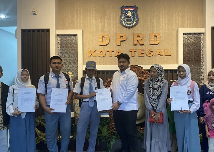 Irma Bahagia Terima SK Nominasi Program Indonesia Pintar