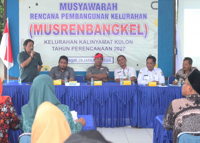 Jalan Akses Vital Rusak Parah, Warga Kalinyamat Kulon Ajukan Pengaspalan