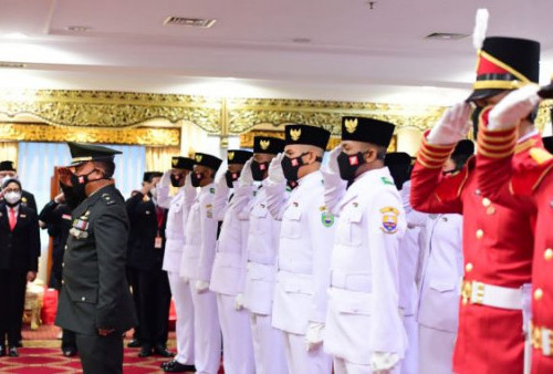 Ini Dia Sosok Pelajar yang Membawa Bendera Merah Putih di Istana Merdeka