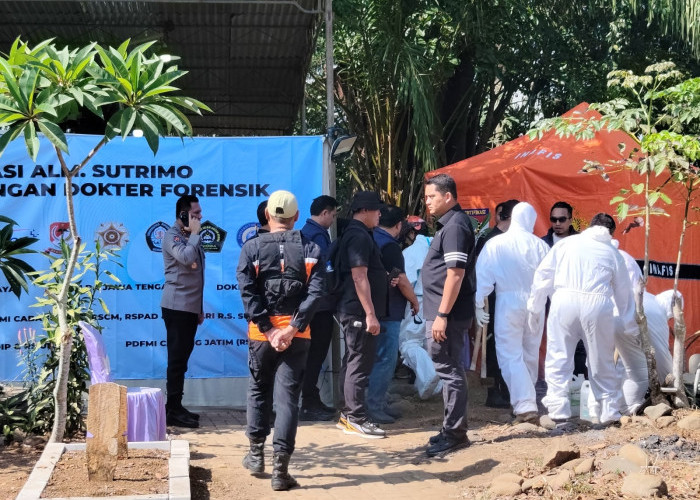 Makam Sutrimo di Banyumas Dibongkar, Tim Forensik Tiga Wilayah Turun Tangan