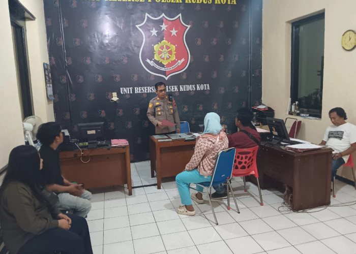 Salah Masuk Mobil di Balai Jagong Kudus, Pria Mabuk asal Semarang Nyaris Tewas Dimassa 