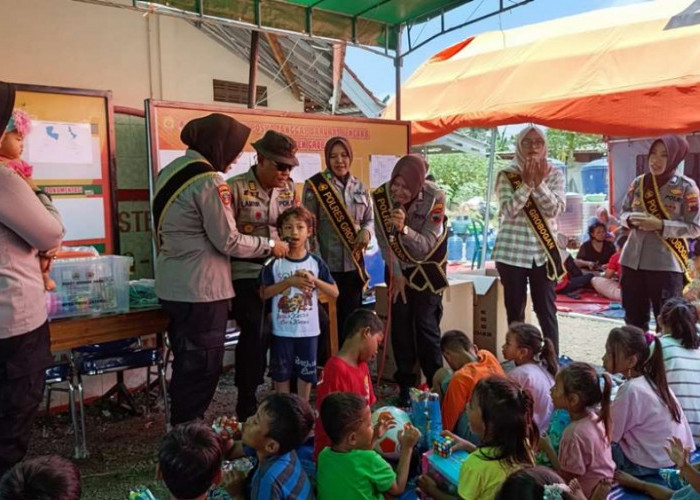 Kembalikan Keceriaan Anak Korban Banjir, Polres Grobogan Berikan Trauma Healing