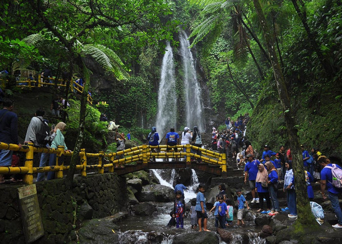 Air Terjun Jumog, Destinasi Wisata Alam Favorit Di Karanganyar