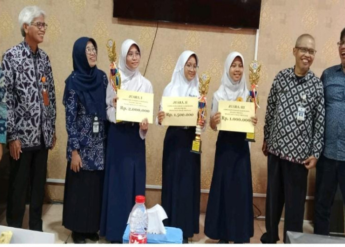 SMP Negeri 3 kota Tegal Raih Juara III Karya Tulis Ilmiah Cagar Budaya Tingkat Kota