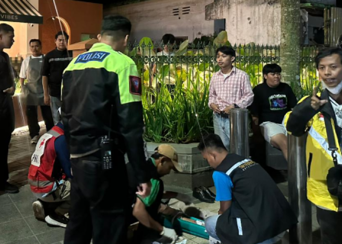 Alami Luka Serius, Dua Pejalan Kaki Ditabrak Pengendara Motor Depan Kopi KOV Salatiga