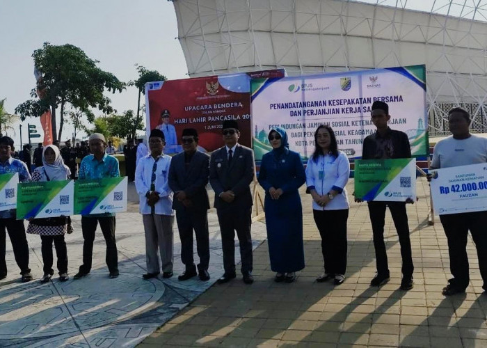 Wali Kota Pekalongan dan Baznas Lindungi Ribuan Takmir dan Marbot dengan BPJS Ketenagakerjaan