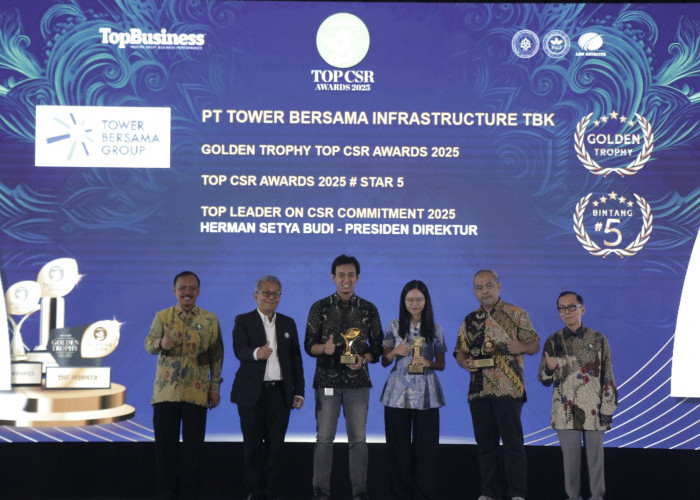 Kiprah TBIG di Dunia CSR Diakui, Raih Golden Trophy dan TOP Leader Award di Top CSR Awards 2025