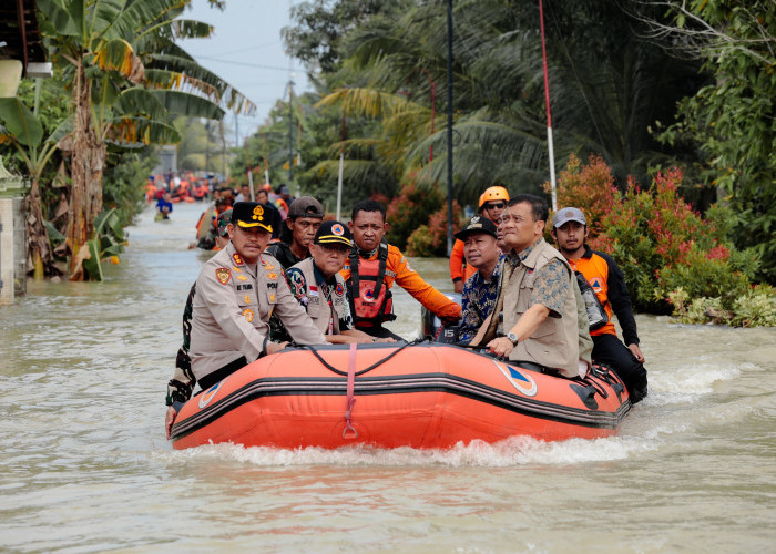 Secercah Harapan dari Gubernur Jateng Ahmad Luthfi untuk Pengungsi Korban Banjir Grobogan