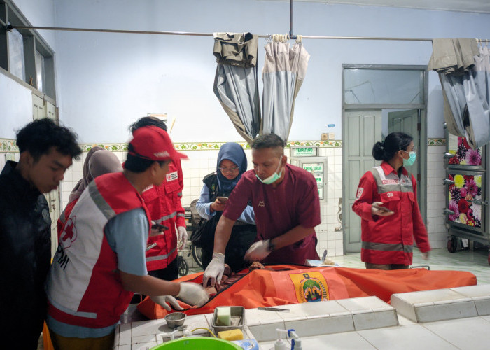 Bocah 11 Tahun Tewas Penuh Luka Sayatan, Diduga Korban Perampokan