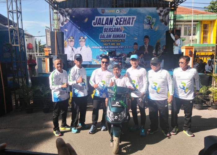 Digitalisasi Layanan Jadi Sorotan Bupati Tegal di HUT ke-34 Perumda Tirta Ayu