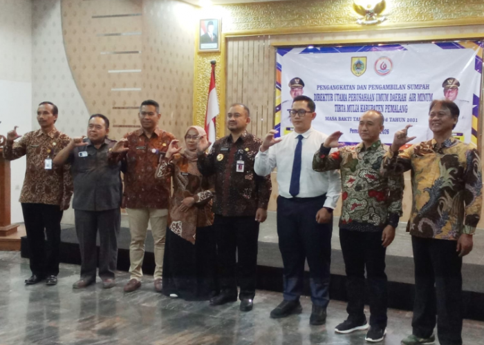 Bupati Anom Lantik Dirut Perumda Tirta Mulia Pemalang, Kualitas Pelayanan Menjadi Hal Utama