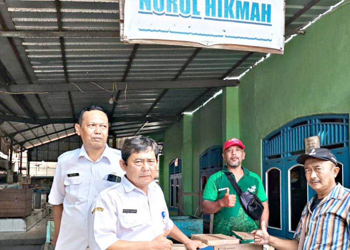Bulog Gandeng Dinkop UKM Perdagangan Tegal, Kawal Distribusi Minyak Goreng Kemasan Rakyat  