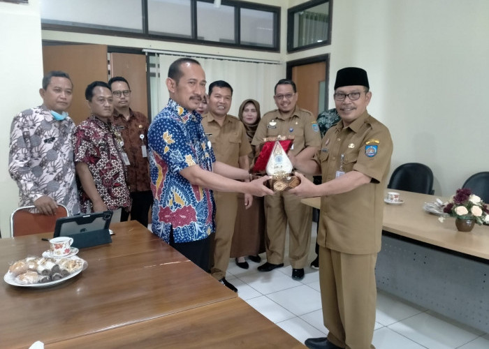 Dikpora Brebes Studi Banding ke Dikbud Kabupaten Tegal