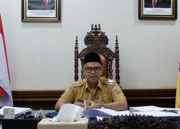 Bupati Batang Bakal Copot Kepala OPD Berapor Merah