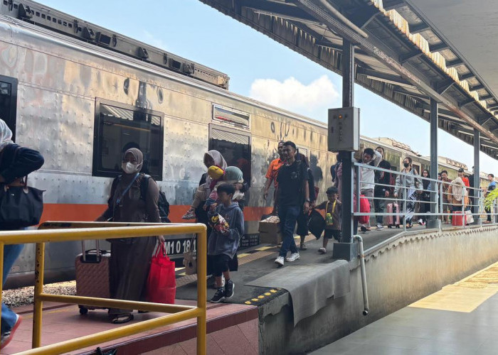 Angkutan Lebaran 2026 Berakhir, Penumpang KA di Stasiun Pekalongan Tembus 135 Ribu