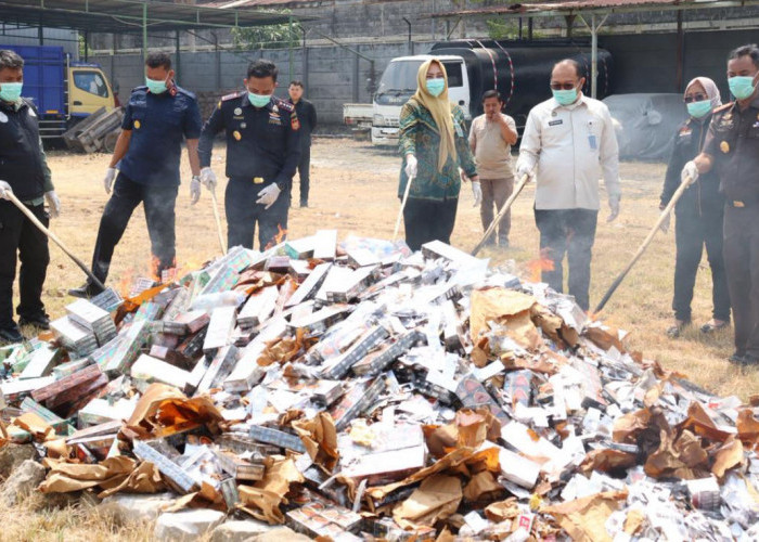 Kejari Kota Semarang Musnahkan Barang Bukti 102 Perkara, Ada 1,1 Kg Narkotika
