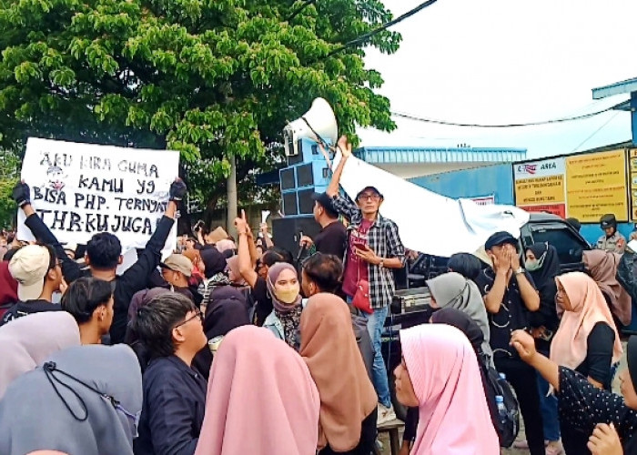Ratusan Karyawan PT Cahaya Timur Garmindo Kabupaten Pemalang Kembali Demo di Pabrik Garmen