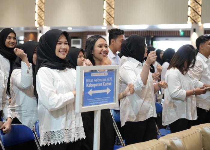 Ribuan Mahasiswa di Kudus Jadi Tukang Sensus, Blusukan ke Ratusan Desa Memburu RTLH