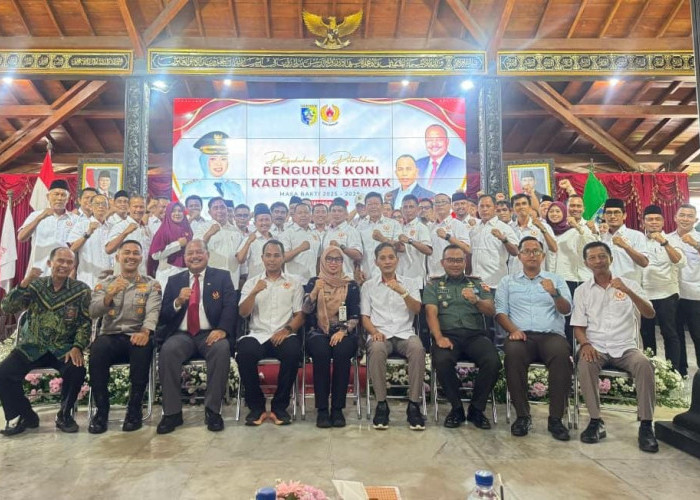 Pelantikan Pengurus KONI Demak : Optimis Antar Atlet Demak Berprestasi 