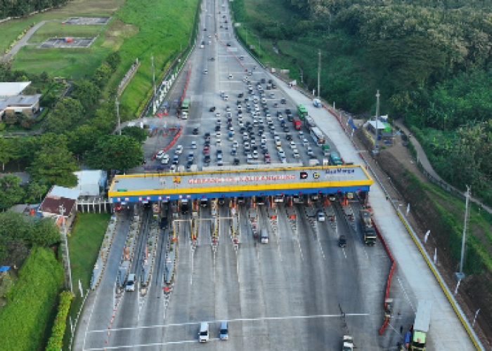 Lonjakan Lalu Lintas di Kalikangkung, Kendaraan Menuju Semarang Naik 134,80% 