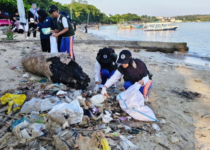 Gerakan Mageri Segoro di Teluk Awur Jepara, 263,7 Kg Sampah Terkumpulkan