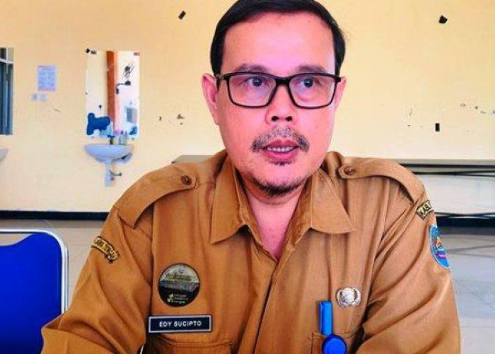 DLH Warnai Pesta Rakyat Slawi Ageng