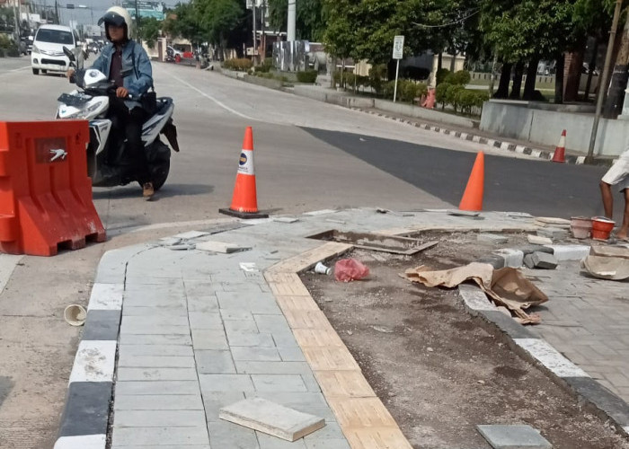 Respon Pemkab Batang, Indomaret Fresh Tata Ulang dan Perindah Pedestrian Alun Alun