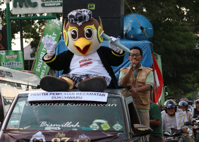 Maskot Pilbup Tegal Dikirab Keliling Desa 