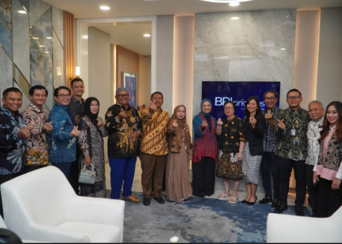 Resmikan Sentra Layanan Prioritas di Cirebon, Kini BRI Miliki 43 Lokasi Layanan Premium yang tersebar di Selur