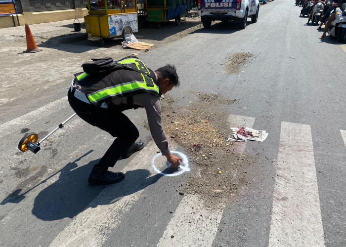 Tragis, Pengendara Motor Tewas Dilindas Truk Tebu Ruas Sentra Banjaran Tegal