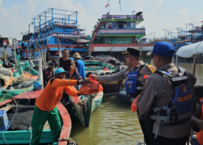 Kepadatan Tambat Kapal di Sungai Silugonggo Pati Meningkat, Aparat Cegah Potensi Gangguan
