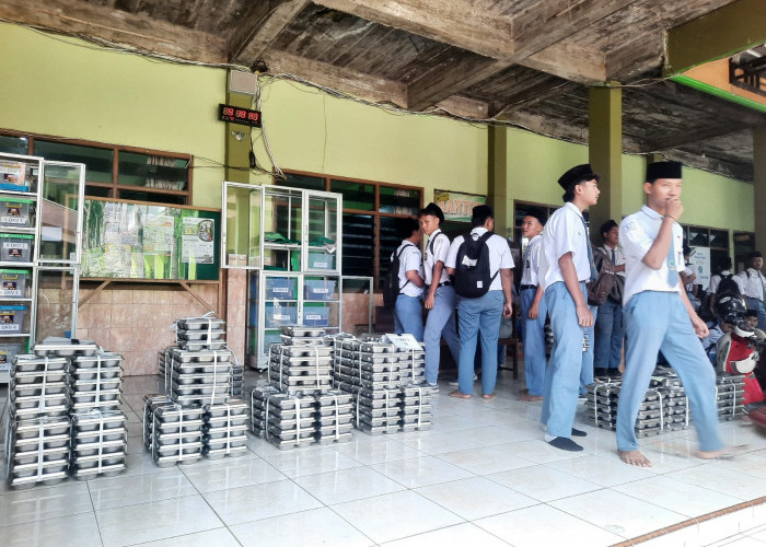 Kritikan Pelajar ke MBG di Kudus Berbuntut Teror, PGRI Jateng Minta Tak Ada Intimidasi