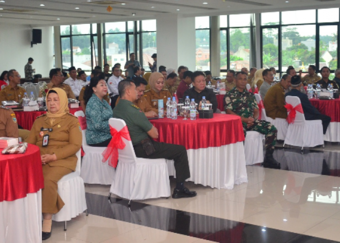 Hadapi 2026, Robby Paparkan Strategi 'Tarian Badai' dan Inovasi Pangan Out of the Box